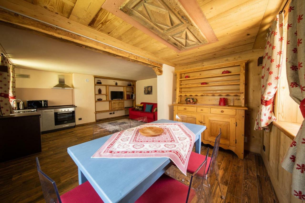 Casa Vacanze Petit Haury - Alloggi Ad Uso Turistico Vda Arvier N 0039 E N 0040 - Bagian luar foto