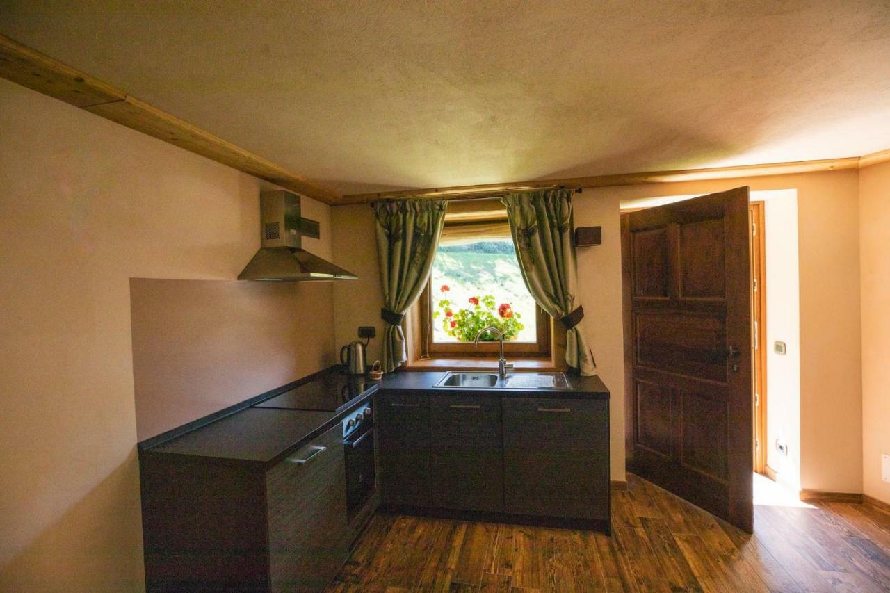 Casa Vacanze Petit Haury - Alloggi Ad Uso Turistico Vda Arvier N 0039 E N 0040 - Bagian luar foto